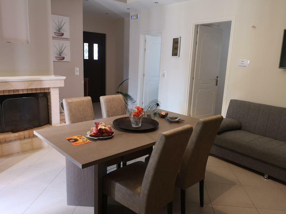 פרדיקה Eleni Apartment מראה חיצוני תמונה