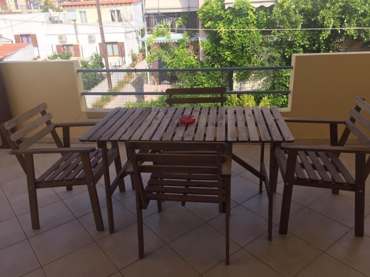 פרדיקה Eleni Apartment מראה חיצוני תמונה