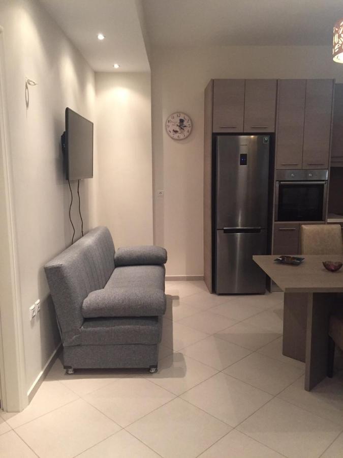 פרדיקה Eleni Apartment מראה חיצוני תמונה